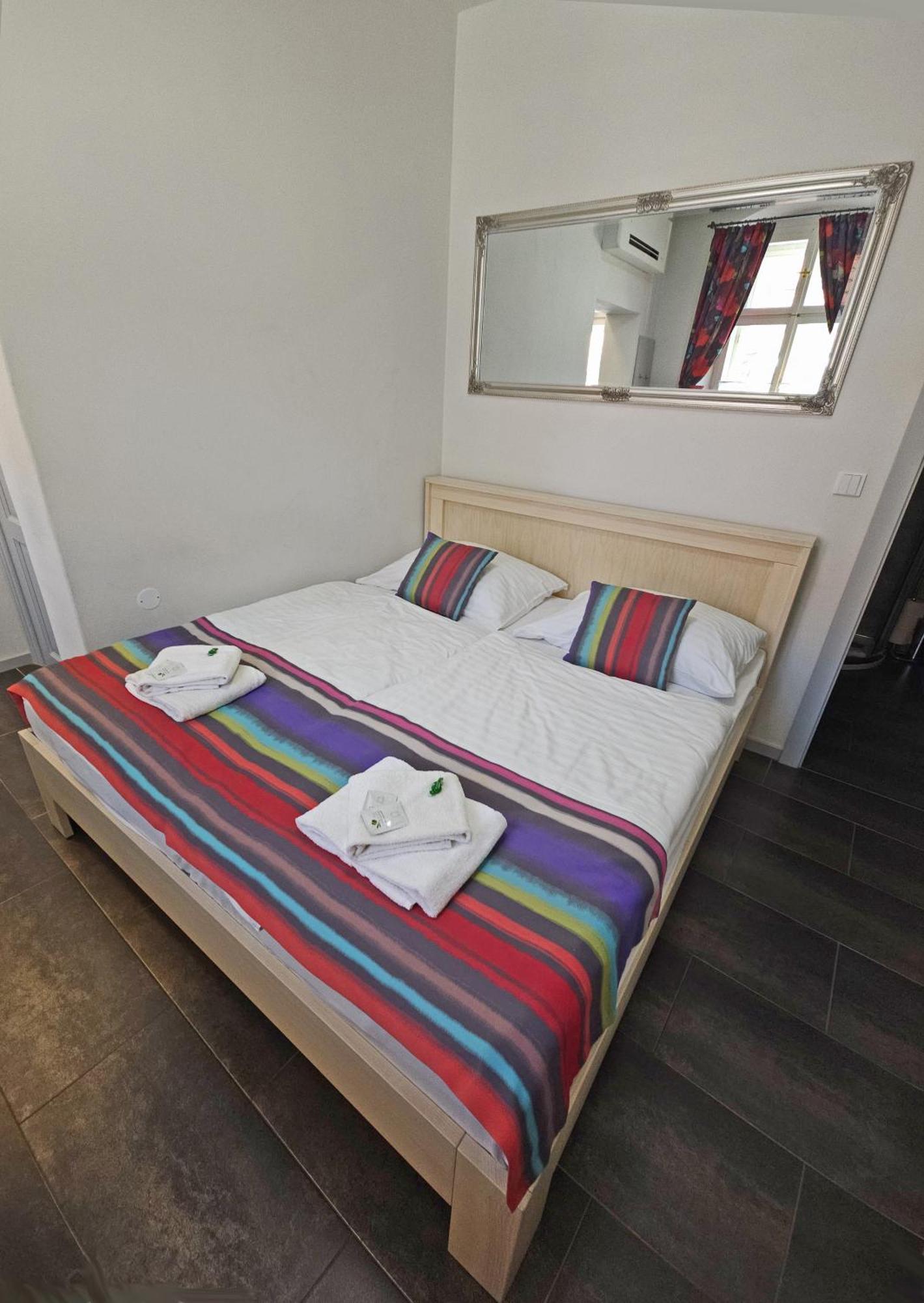 Historic Centre Residence — Photos 1