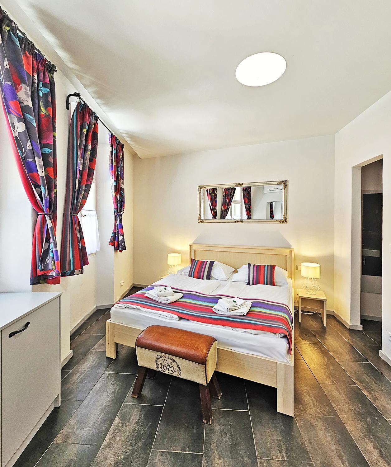 Historic Centre Residence — Photos 2